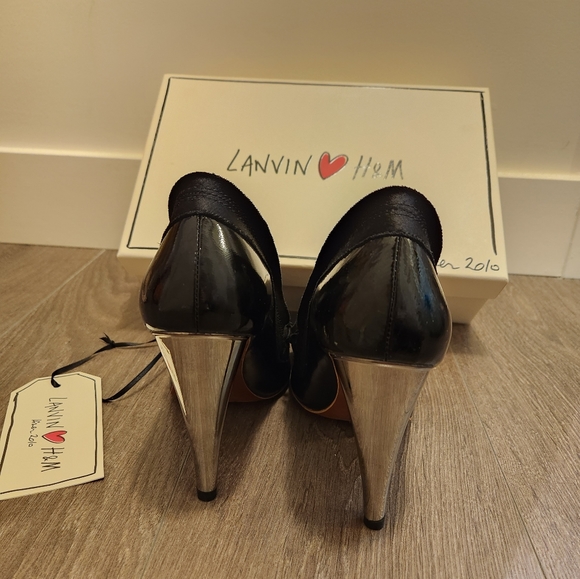 NEW Lanvin x H&M black ribbon bow leather heels - Picture 4 of 7